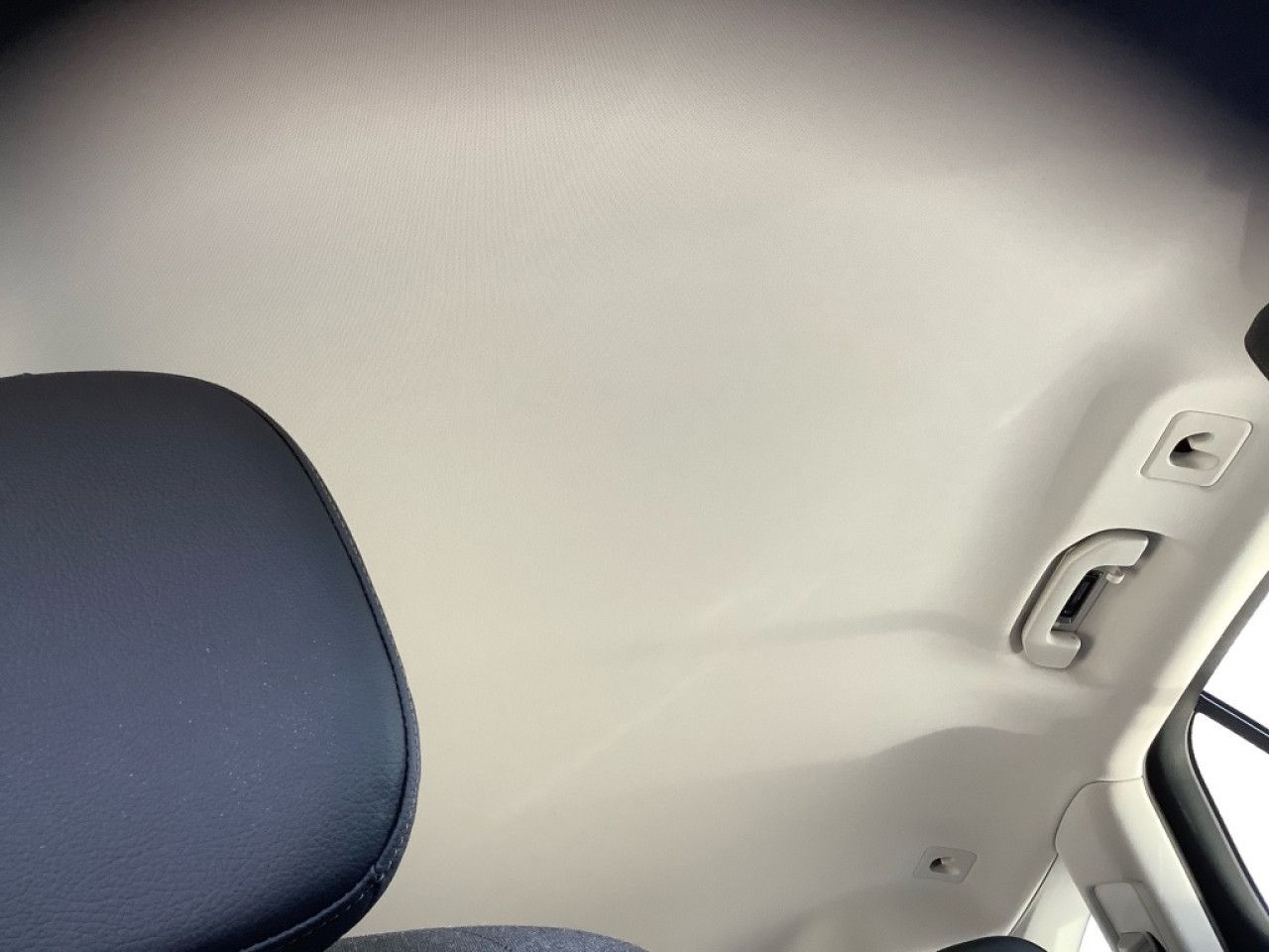Mercedes-Benz E-Klasse – Bild 18