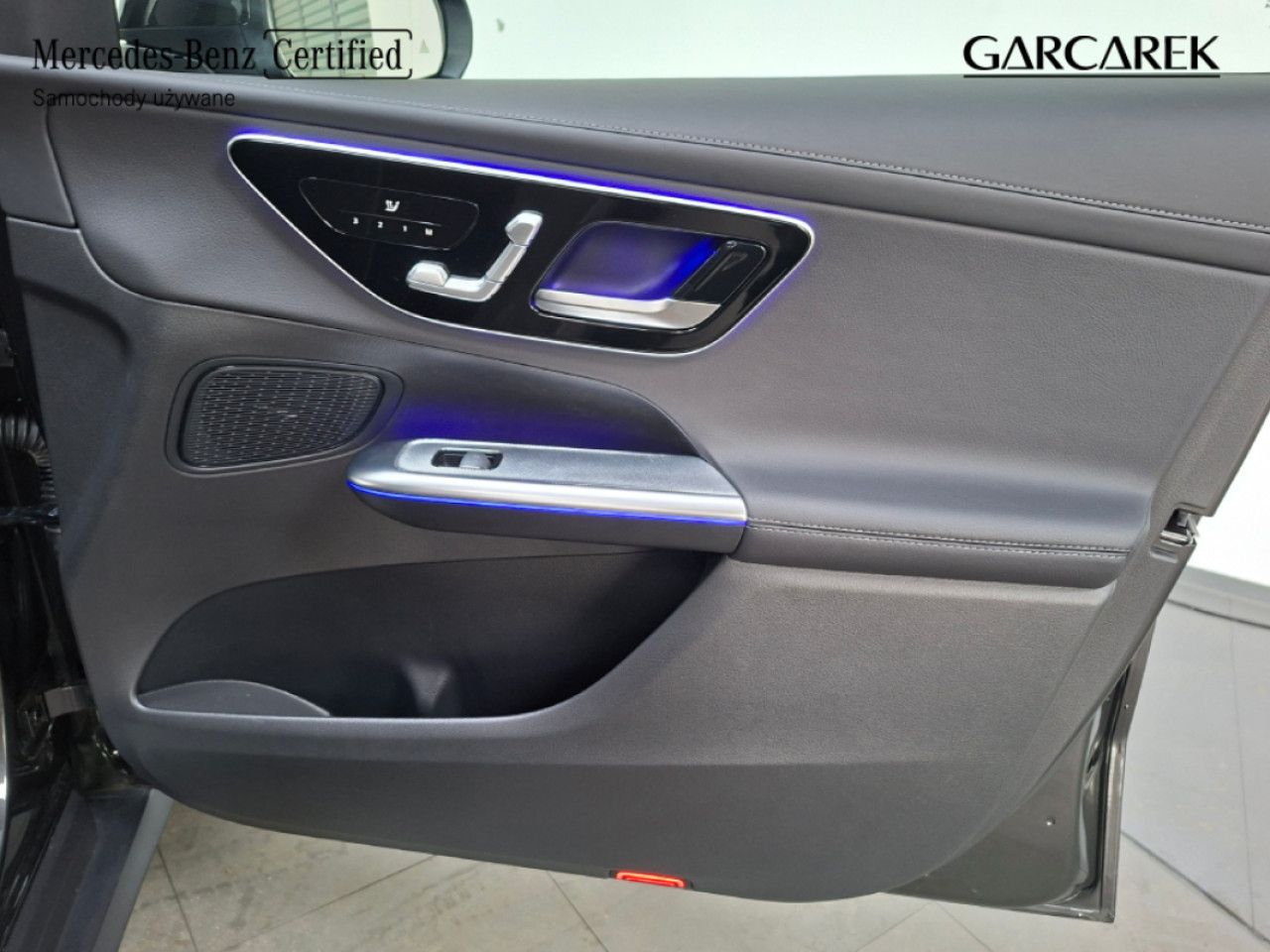 Zdjęcie pojazdu 20 / 27