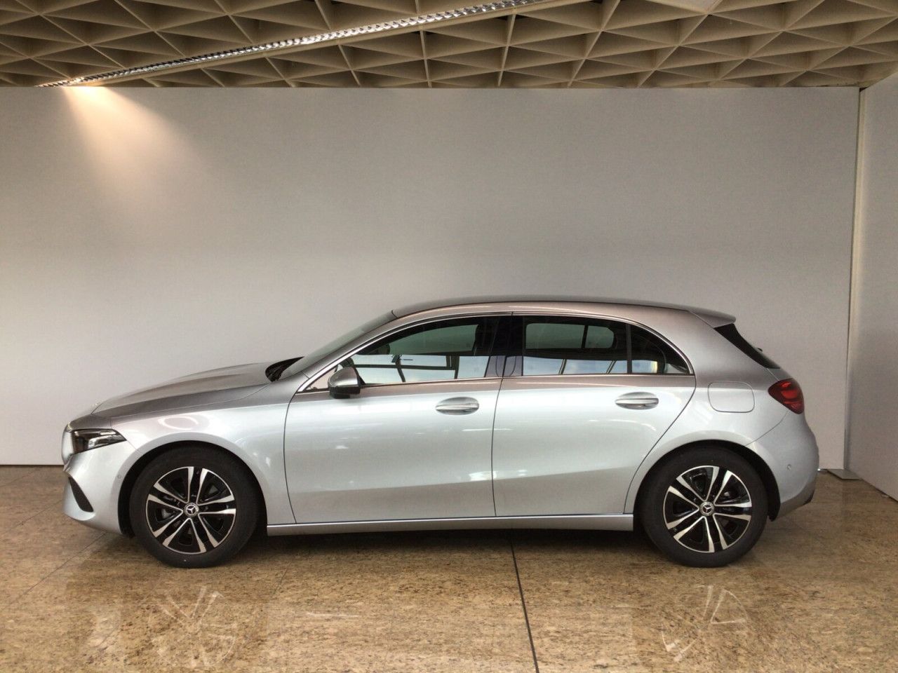 Mercedes-Benz A-Klasse – Bild 2