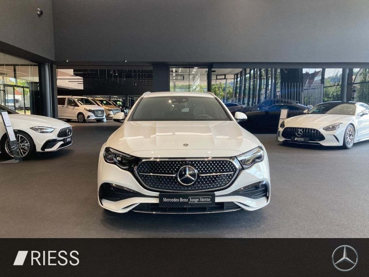Mercedes-Benz E-Klasse – Bild 2