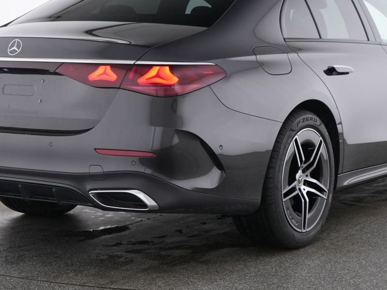 Mercedes-Benz E-Klasse – Bild 3