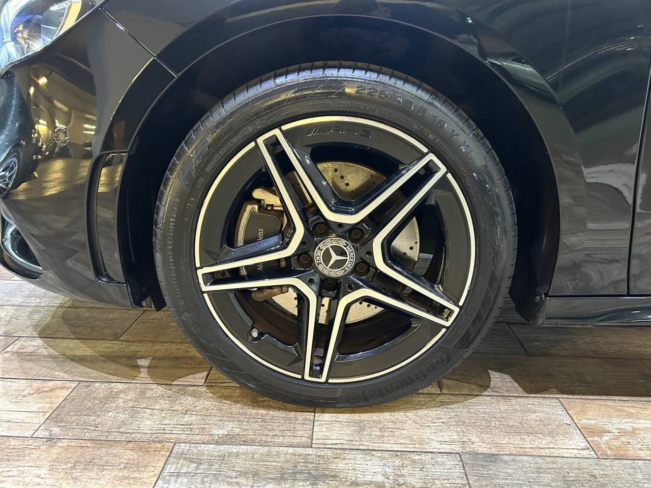 Photo du véhicule 17 / 17