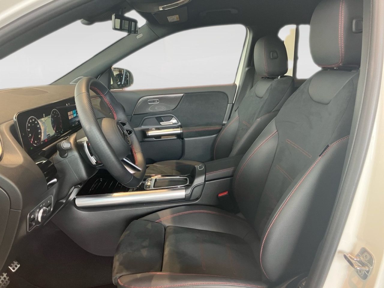 Fahrzeugbild 10 / 26