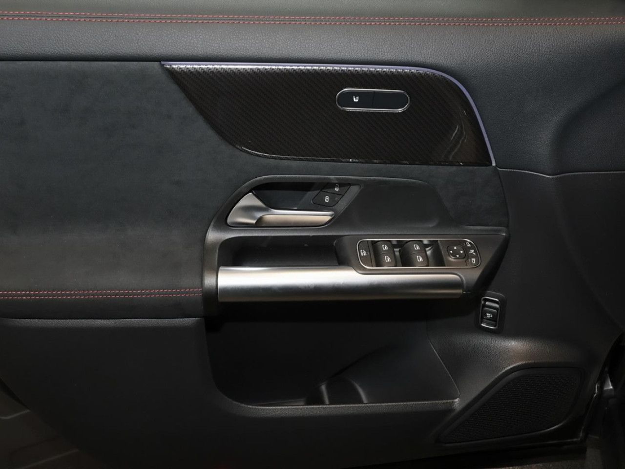 Mercedes-Benz GLA – Bild 12