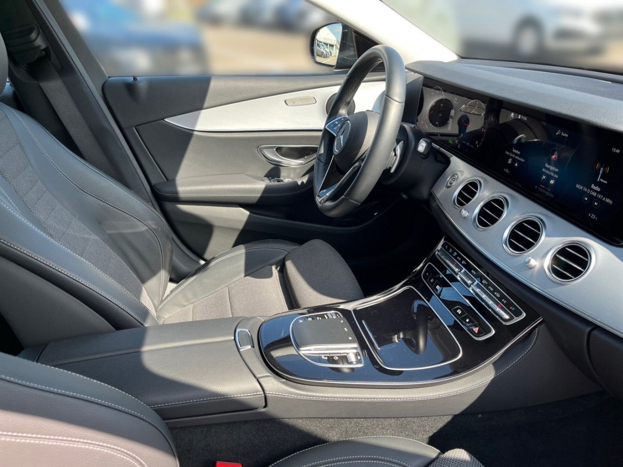 Fahrzeugbild 14 / 24