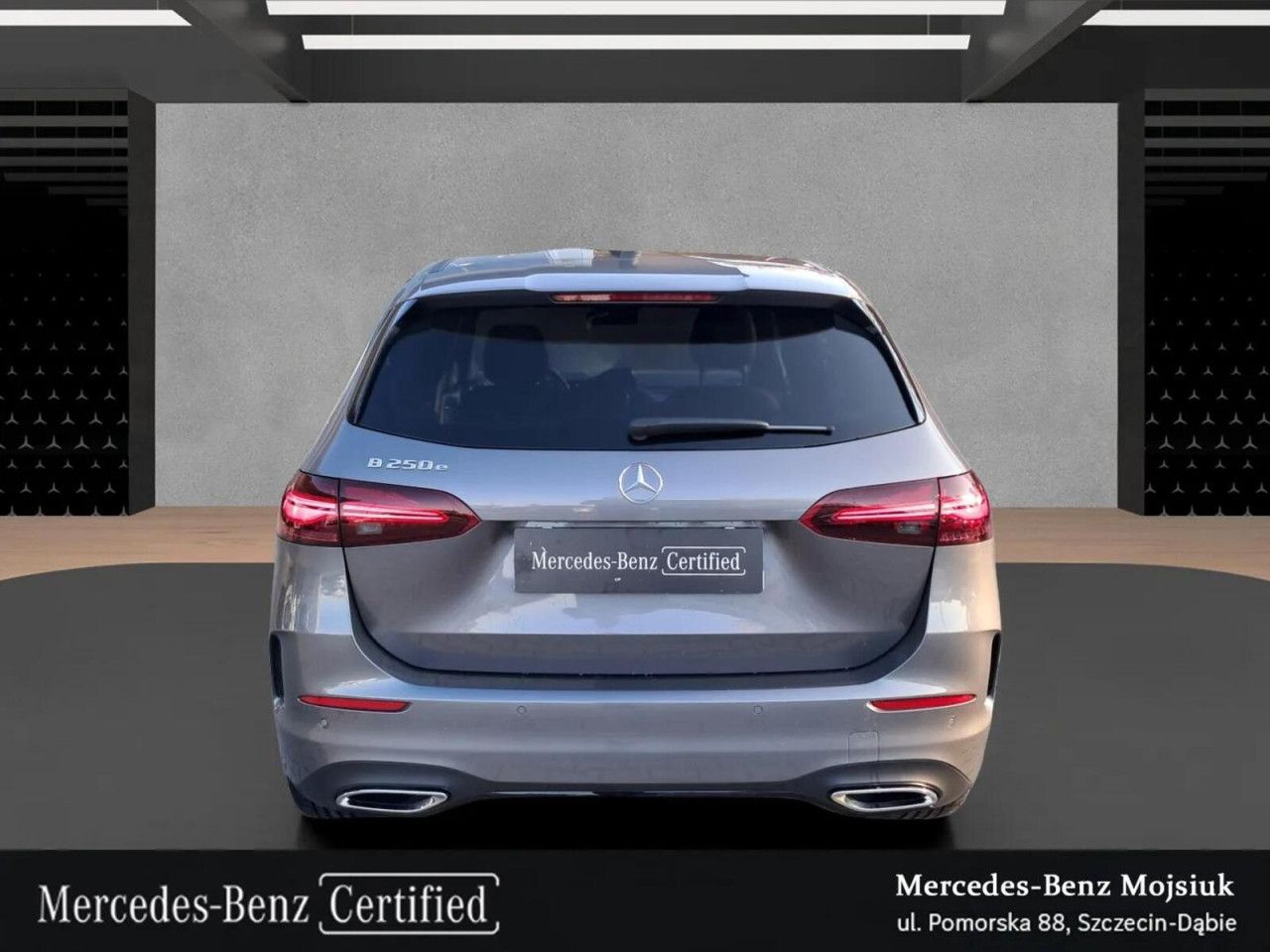 Zdjęcie pojazdu 4 / 6