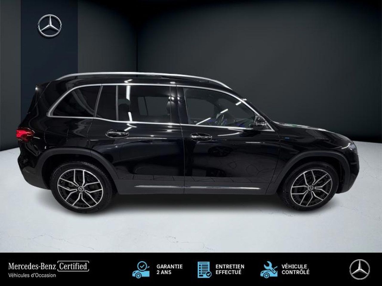 Photo du v&eacute;hicule 3 / 18