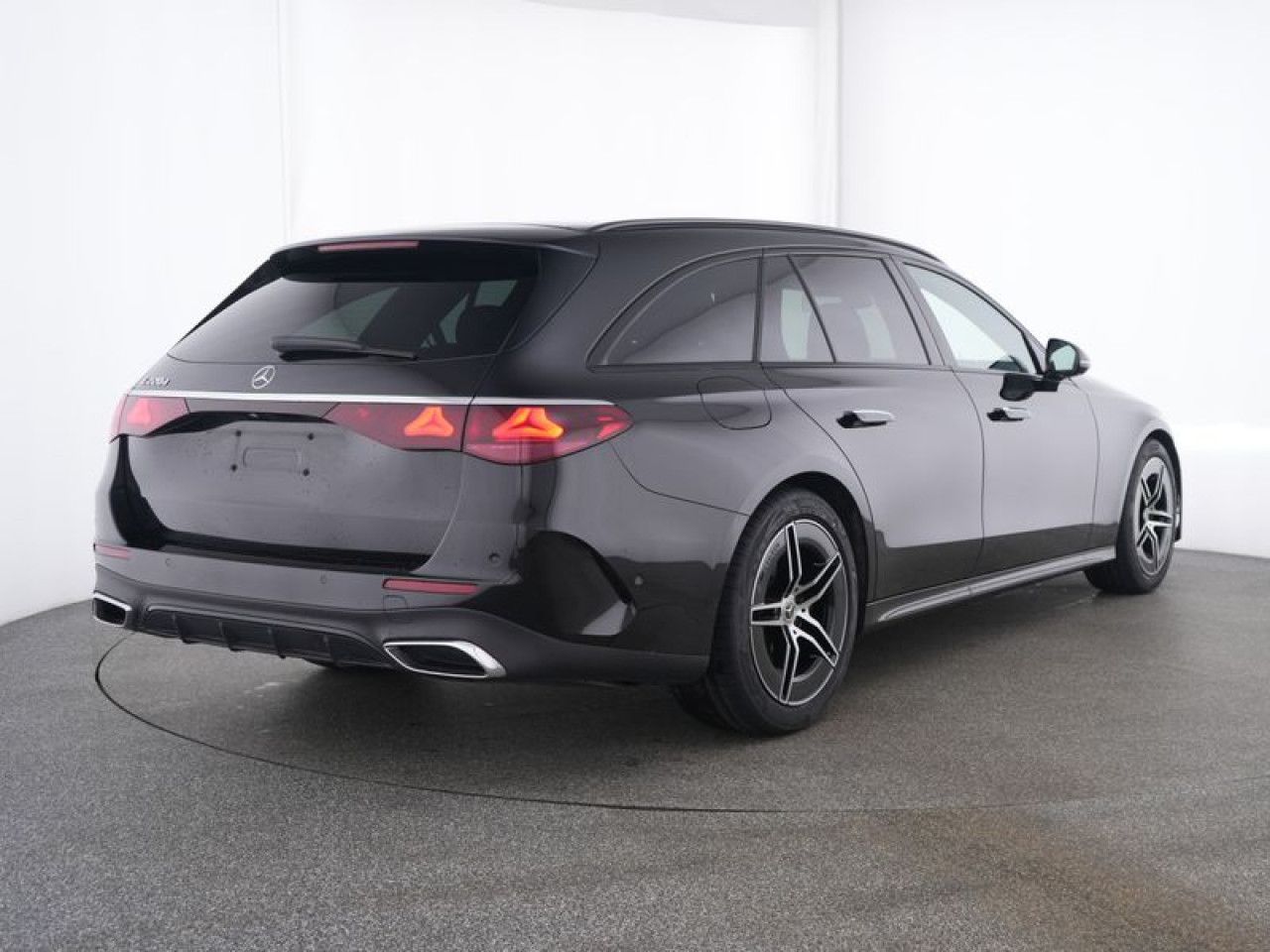 Mercedes-Benz E-Klasse – Bild 2
