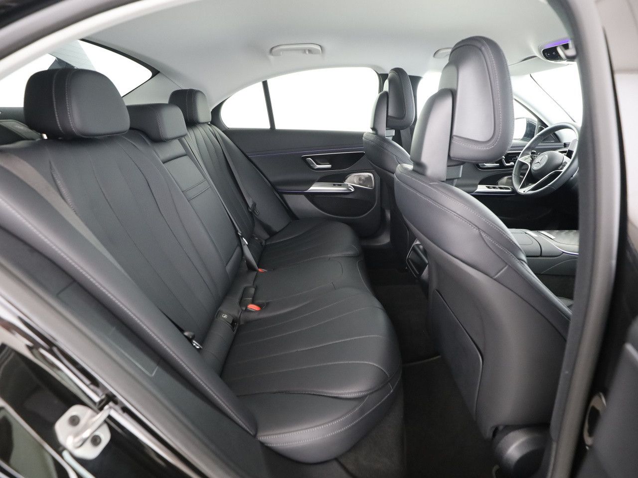 Mercedes-Benz E-Klasse – Bild 14