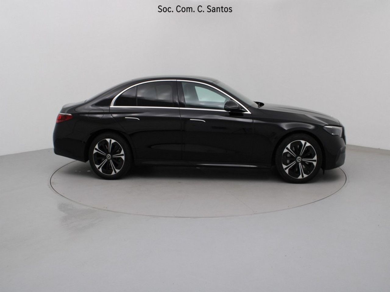 Imagem do veículo 1 / 23