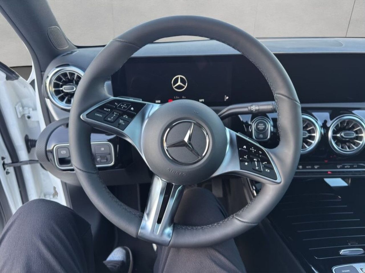 Fahrzeugbild 11 / 25