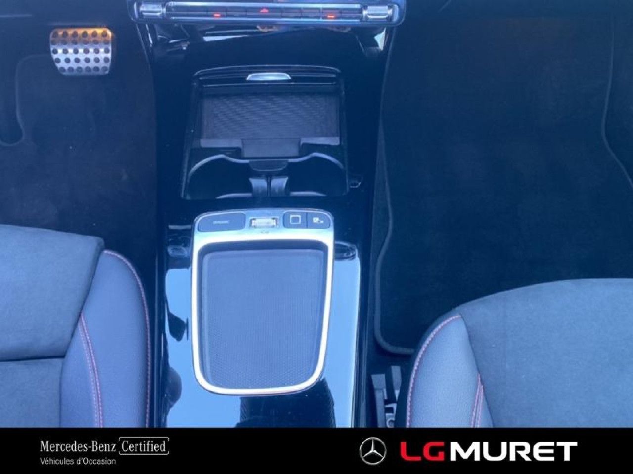 Photo du v&eacute;hicule 13 / 18