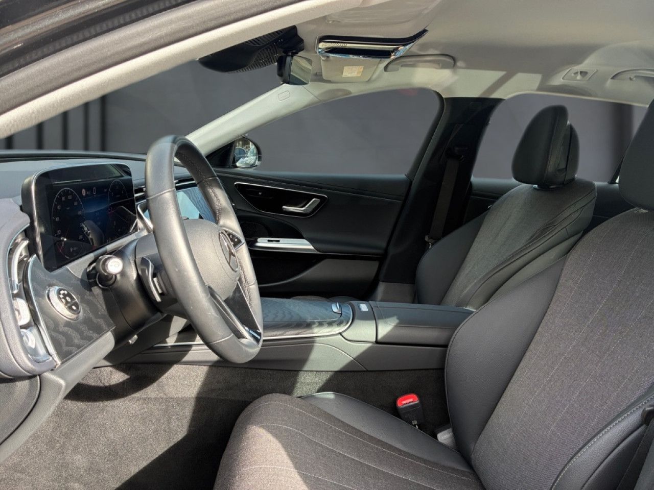 Mercedes-Benz E-Klasse – Bild 6