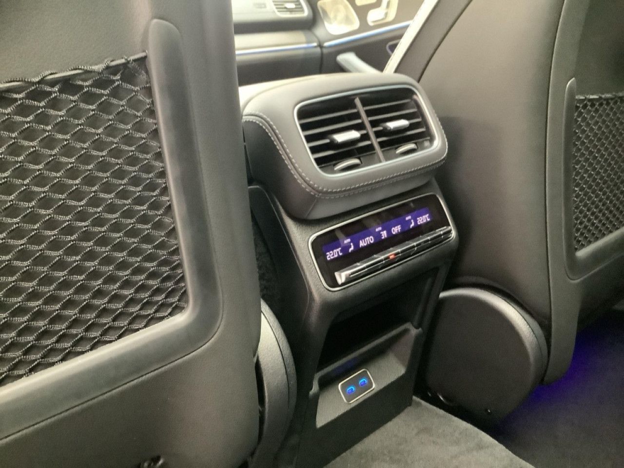 Mercedes-Benz GLS – Bild 15