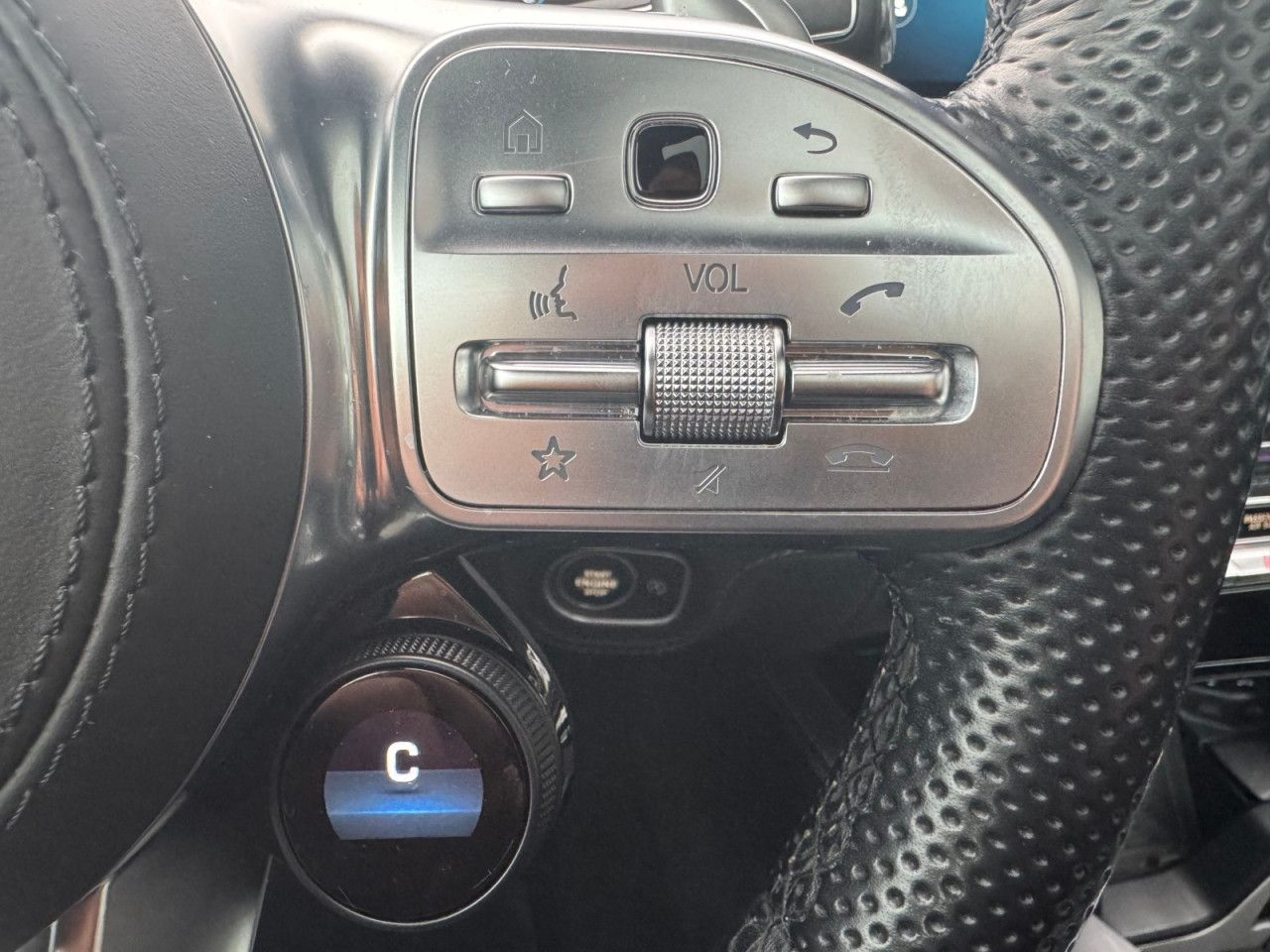 Zdjęcie pojazdu 23 / 29