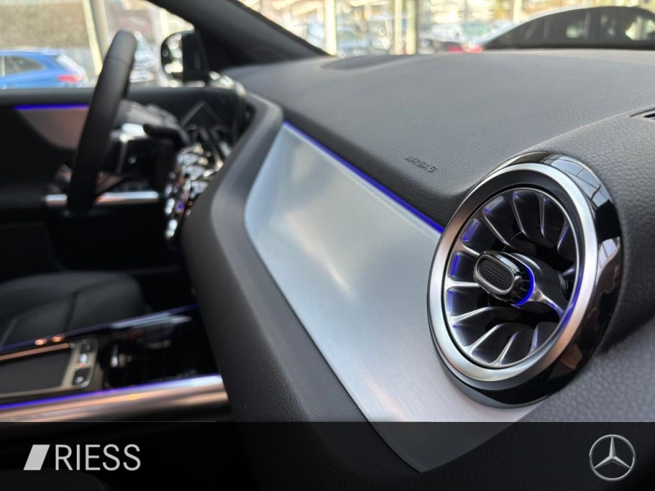 Mercedes-Benz GLA – Bild 12