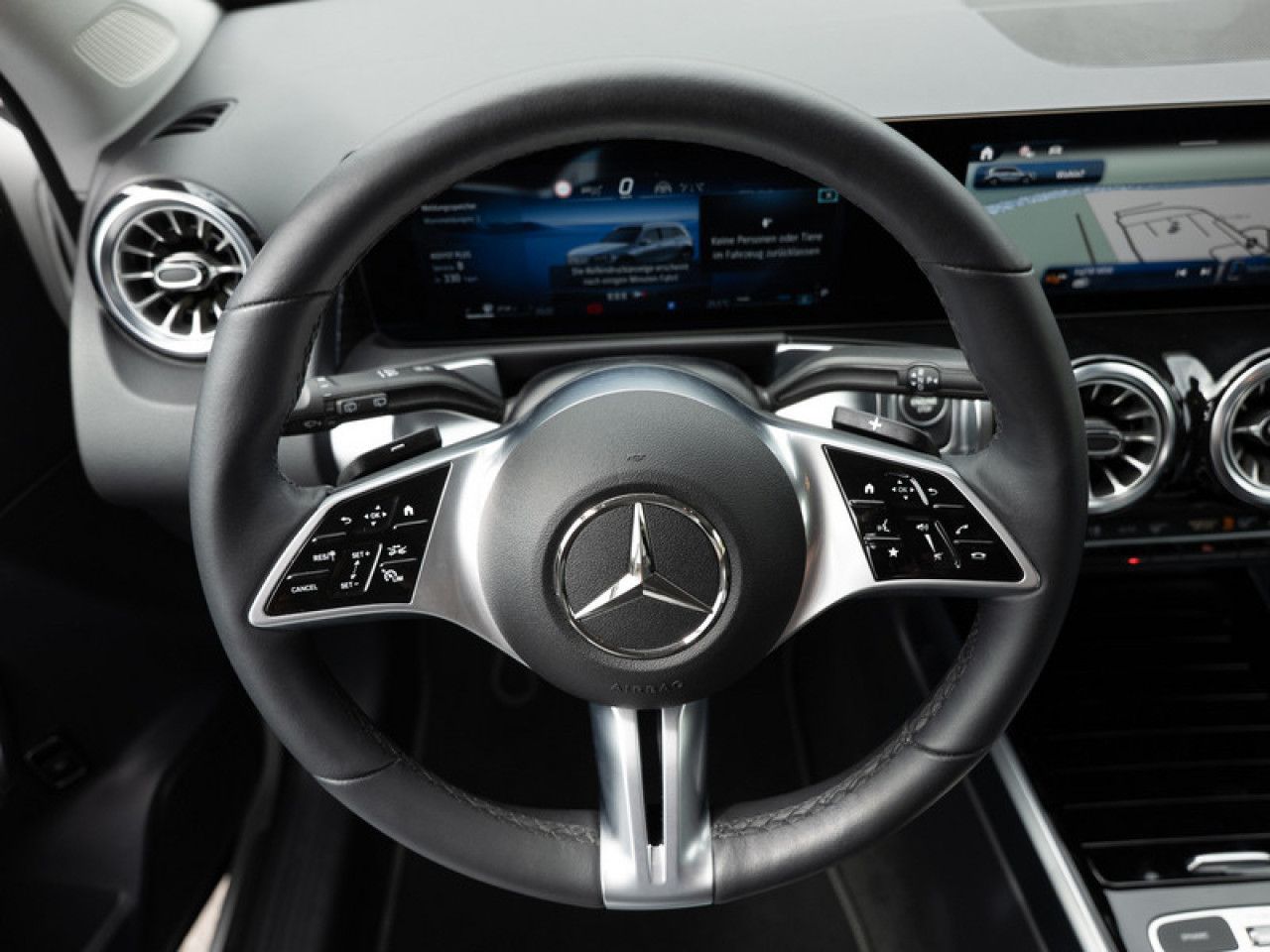 Mercedes-Benz GLB – Bild 8
