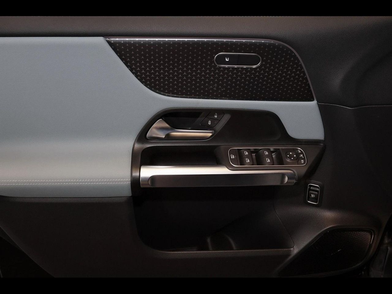 Mercedes-Benz EQB – Bild 13