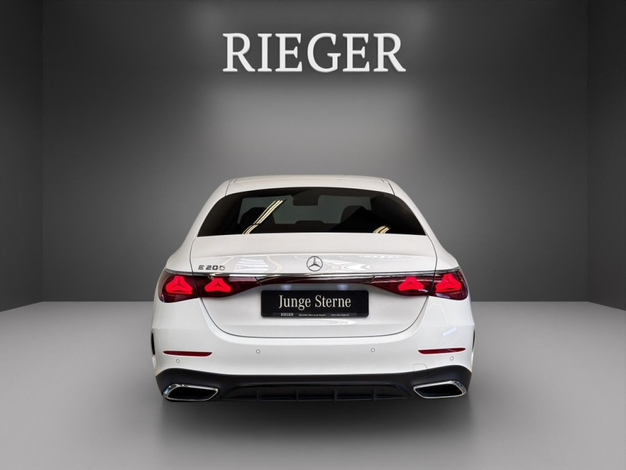 Mercedes-Benz E-Klasse – Bild 10