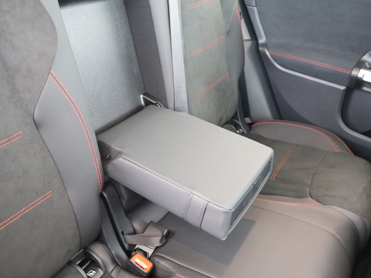 Mercedes-Benz GLB – Bild 20