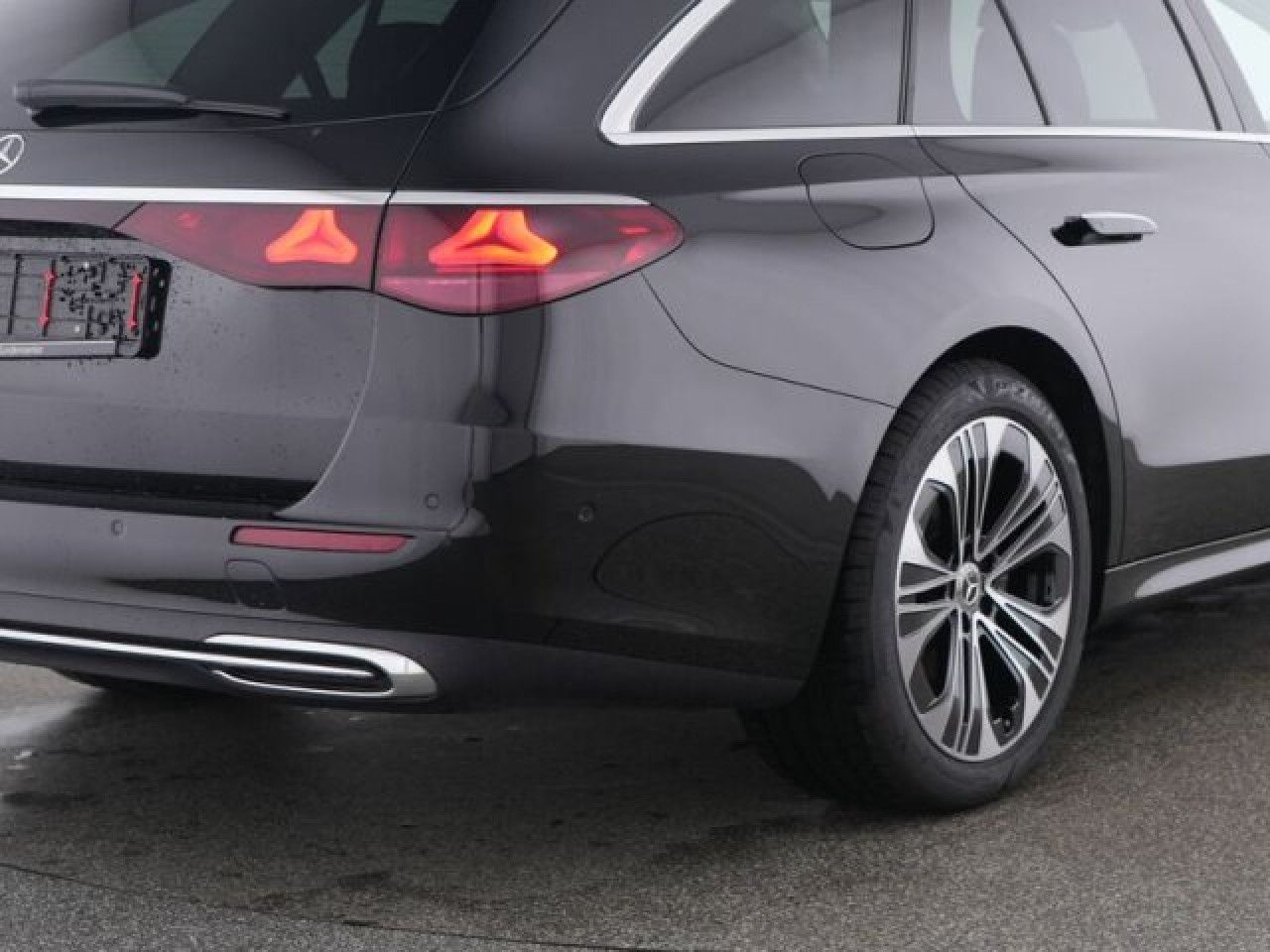 Mercedes-Benz E-Klasse – Bild 3
