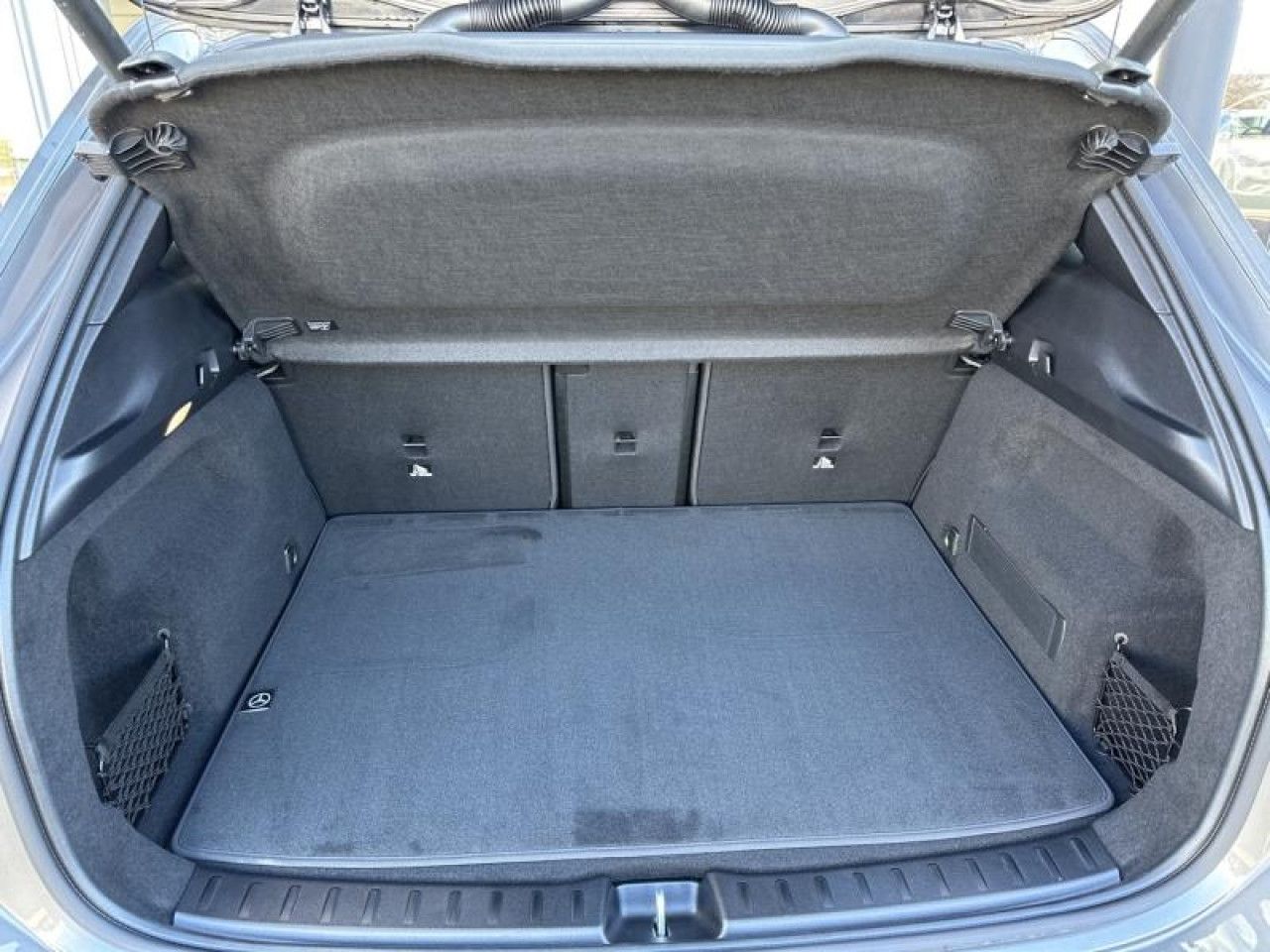 Photo du v&eacute;hicule 15 / 18