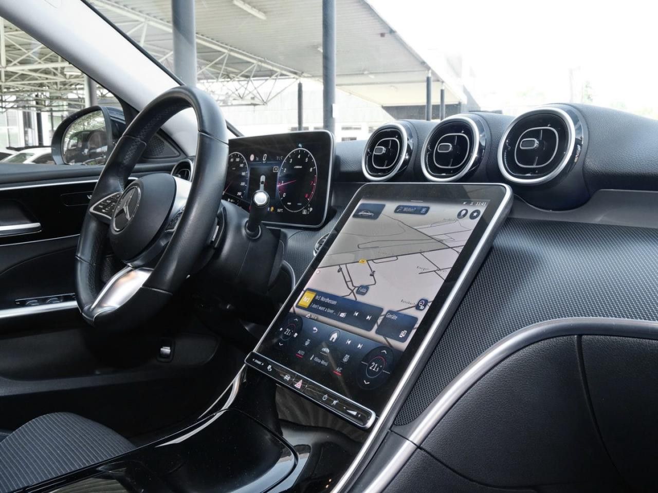 Mercedes-Benz C-Klasse – Bild 8