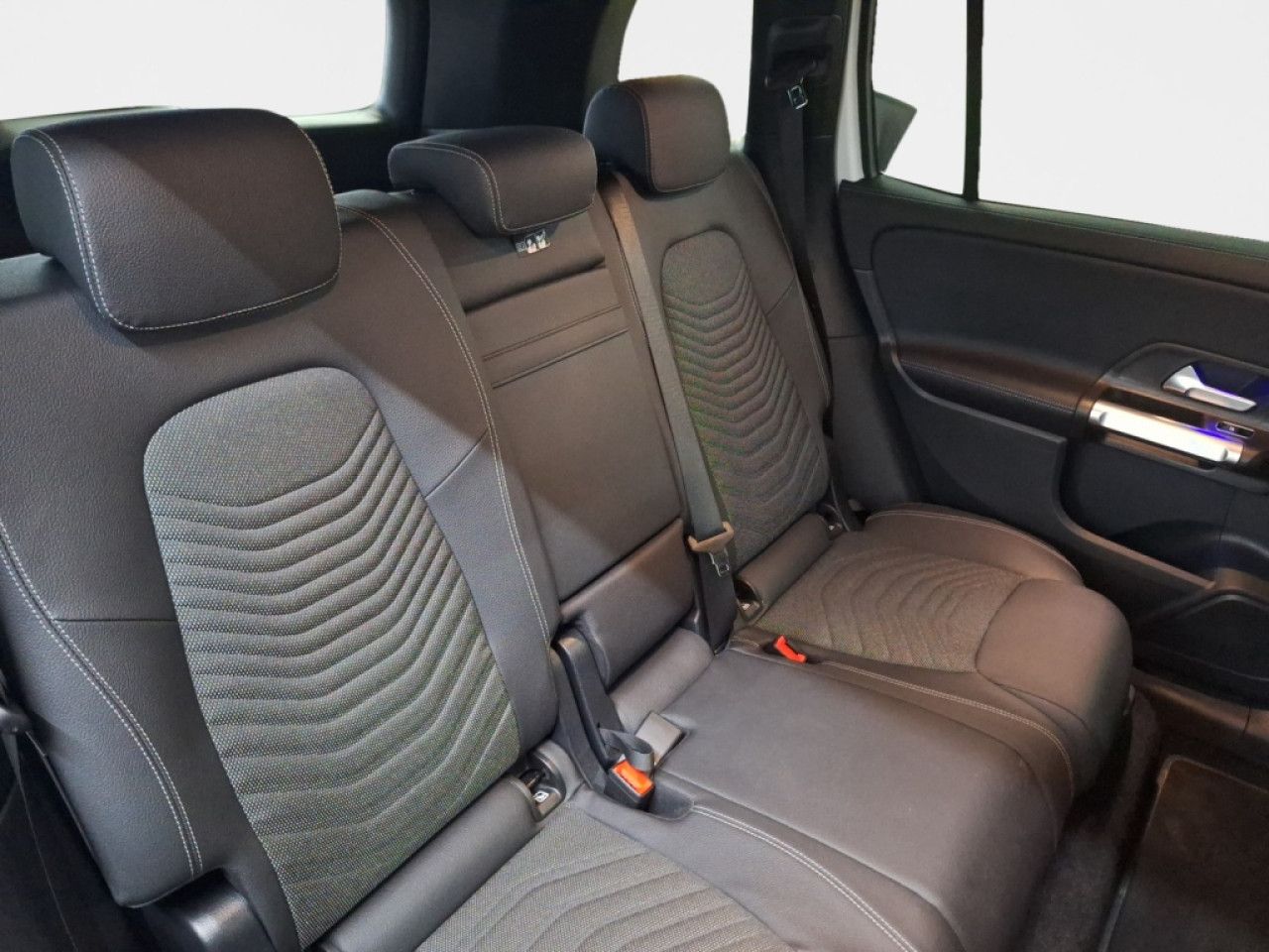 Mercedes-Benz GLB – Bild 17