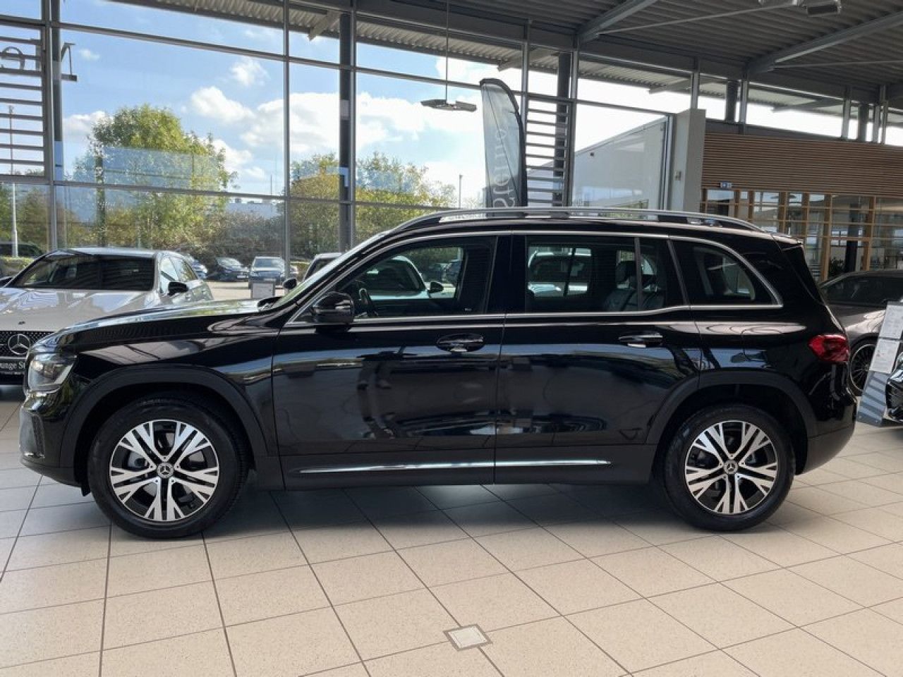 Mercedes-Benz GLB – Bild 12