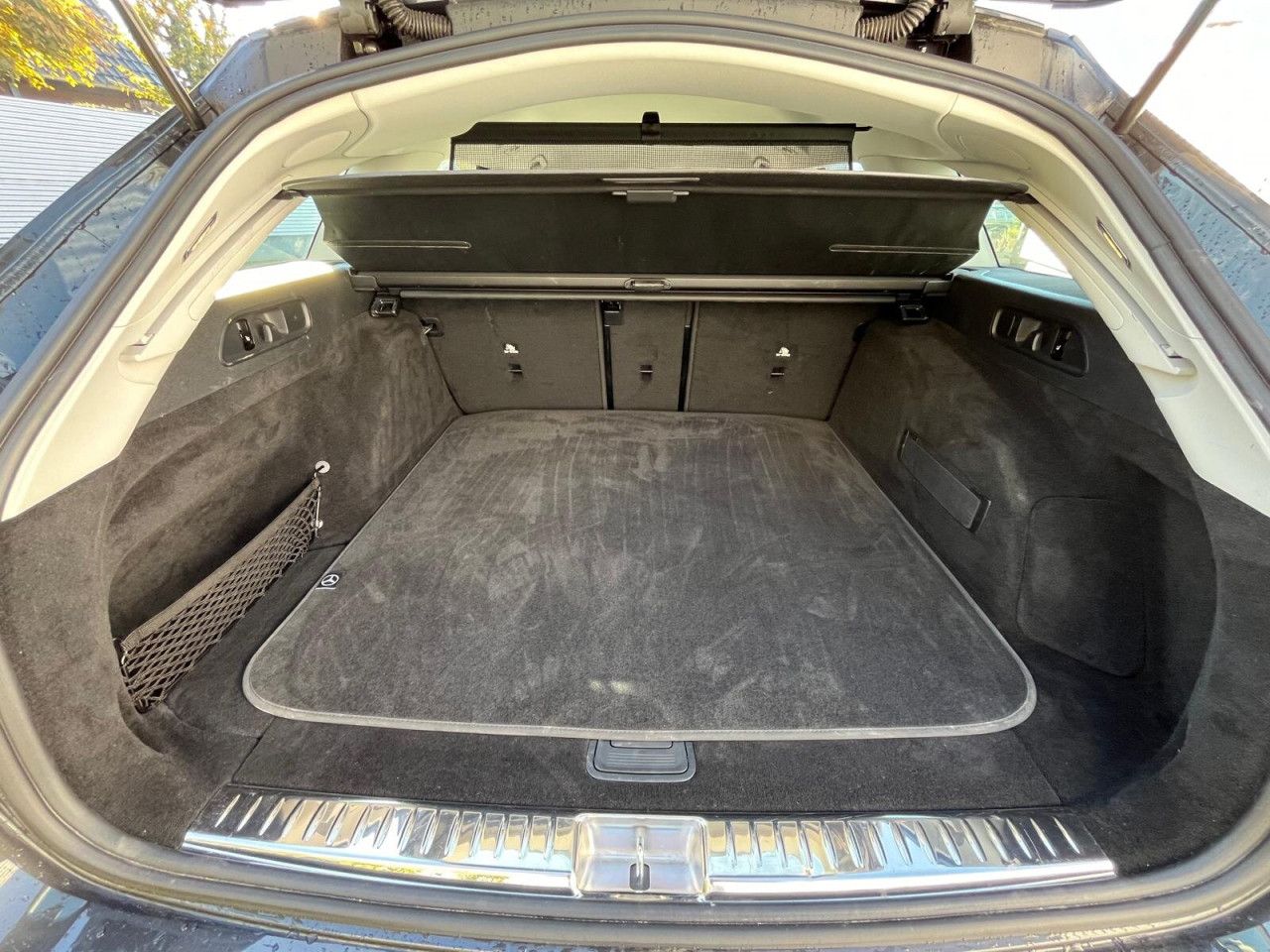 Mercedes-Benz E-Klasse – Bild 26