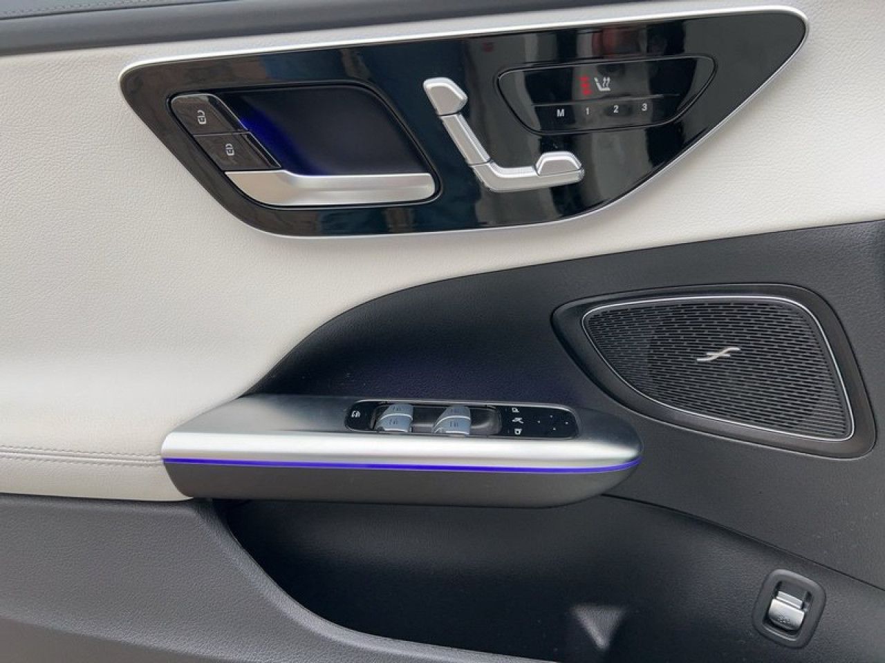 Mercedes-Benz C-Klasse – Bild 16