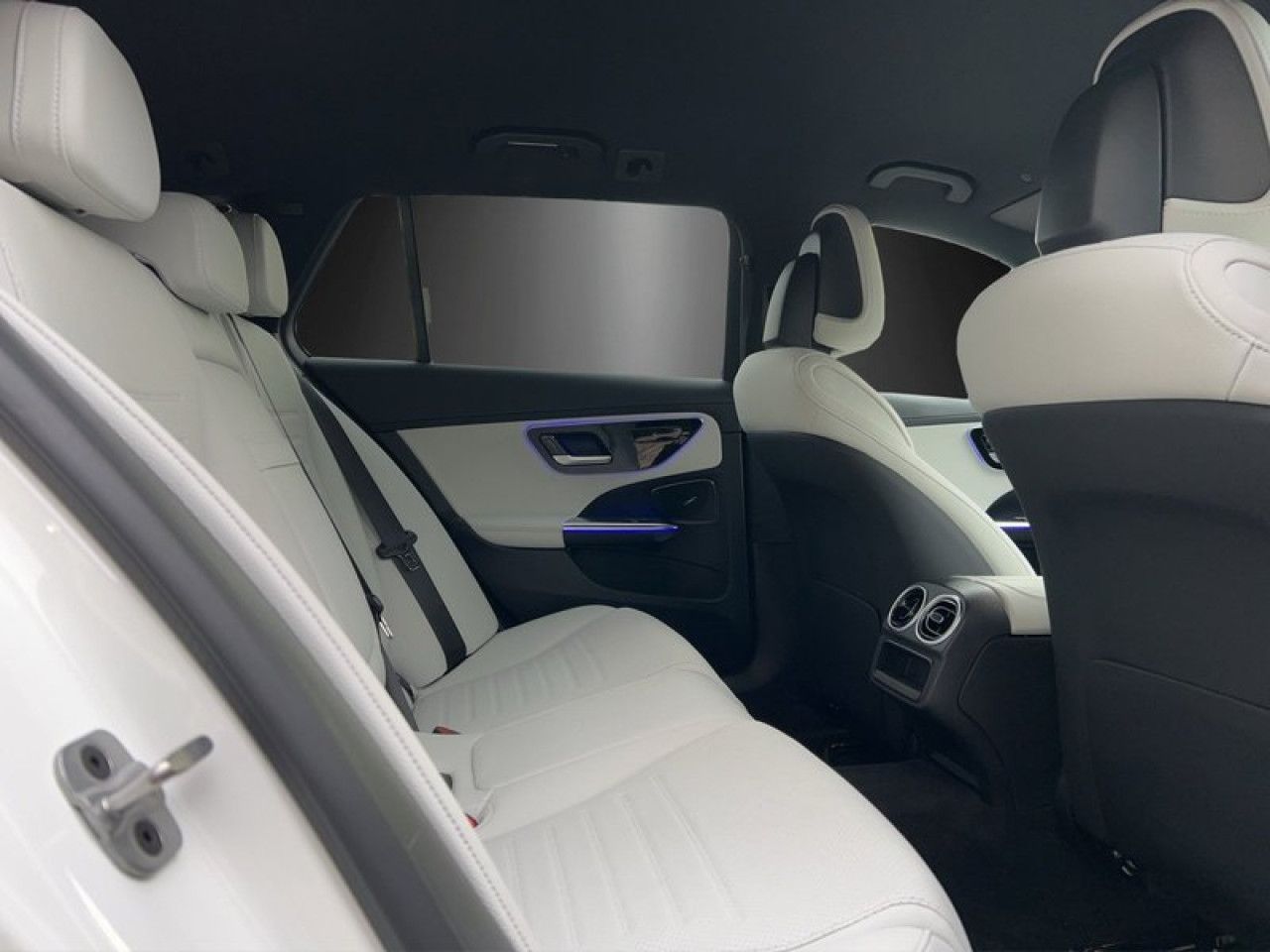 Mercedes-Benz C-Klasse – Bild 14