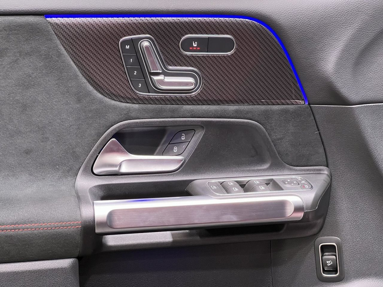 Mercedes-Benz GLB – Bild 16