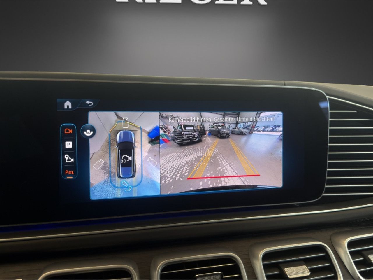 Mercedes-Benz GLS – Bild 16