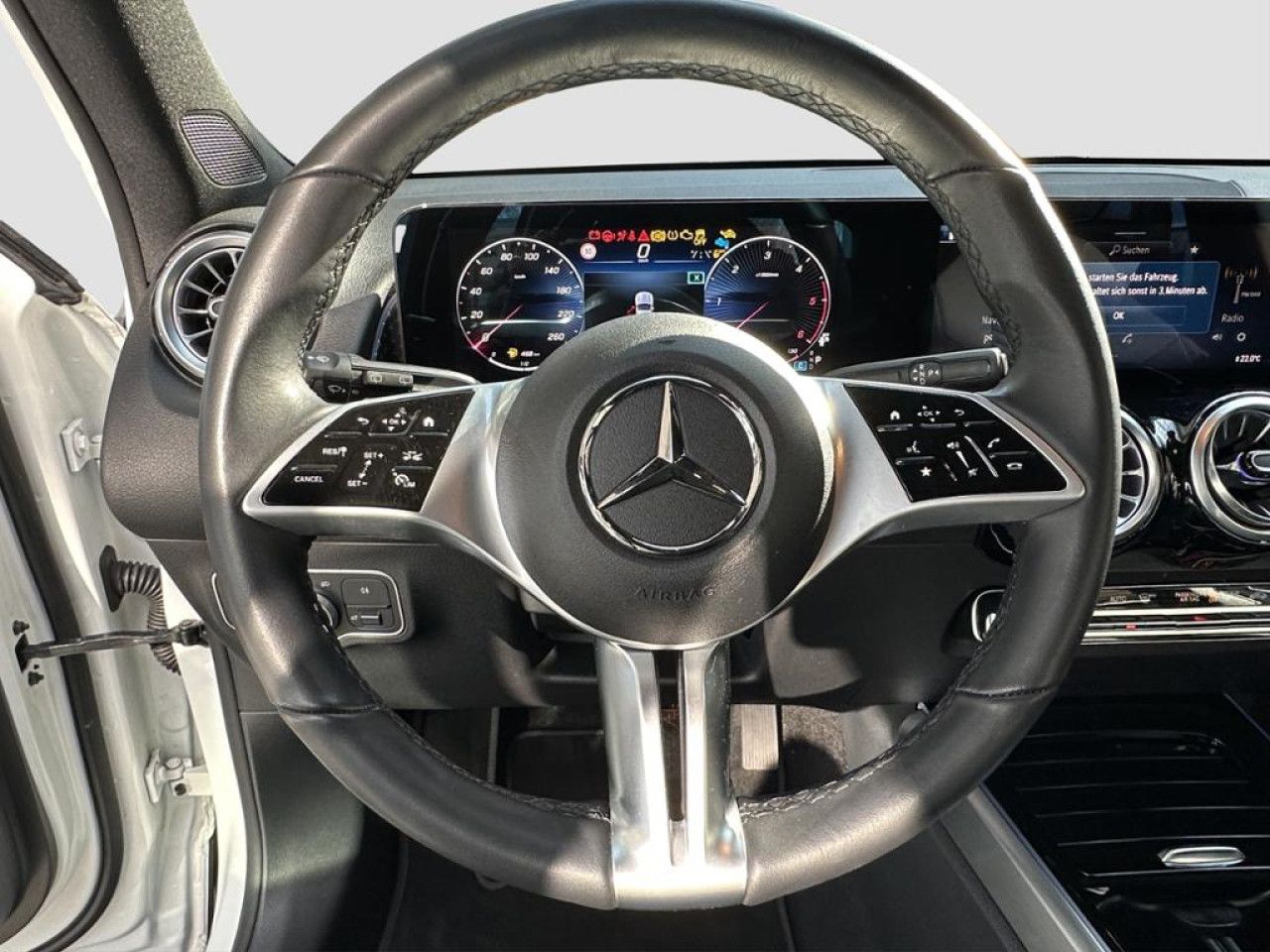 Mercedes-Benz GLB – Bild 7
