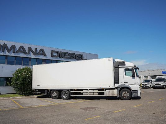 Vehicle image 5 / 15