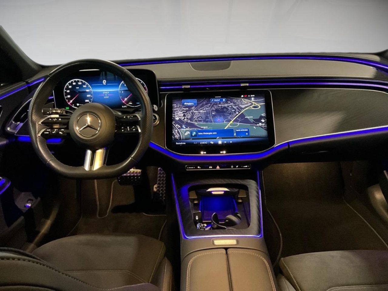 Mercedes-Benz E-Klasse – Bild 10