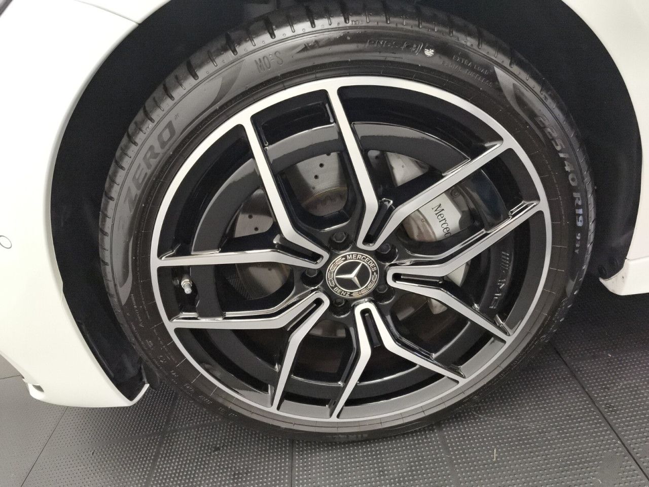 Mercedes-Benz C-Klasse – Bild 9