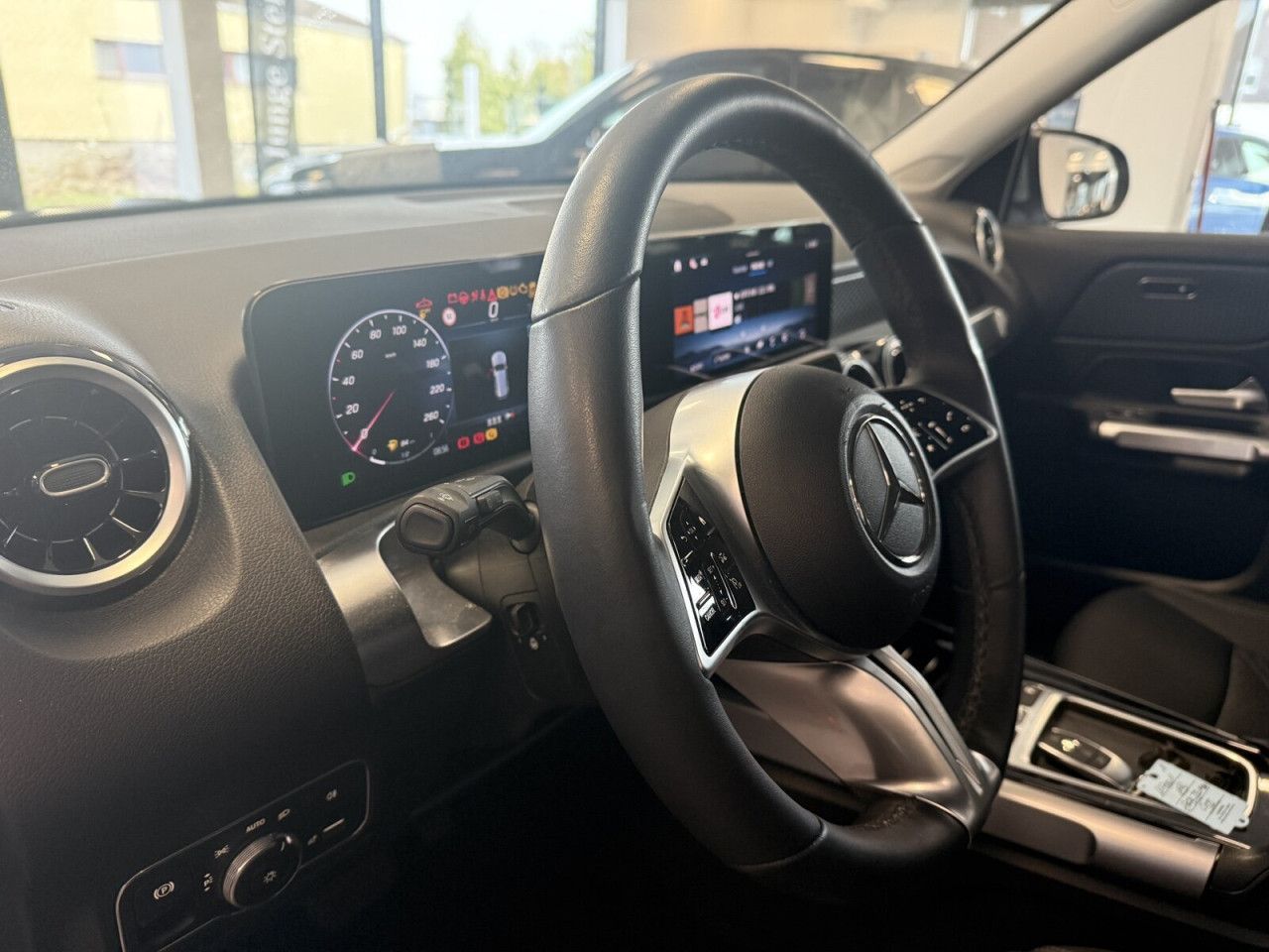 Mercedes-Benz GLB – Bild 10