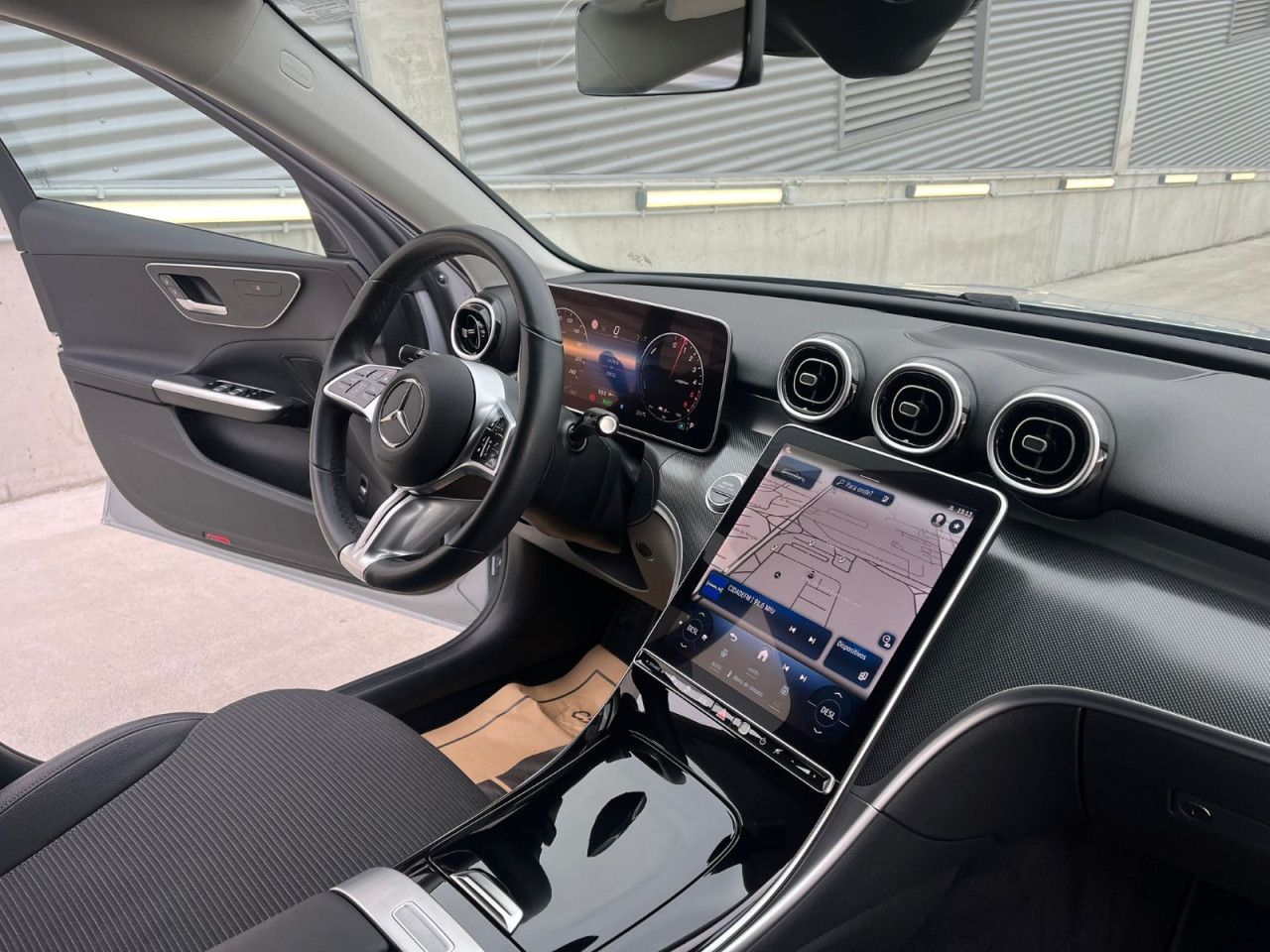 Imagem do veículo 8 / 8