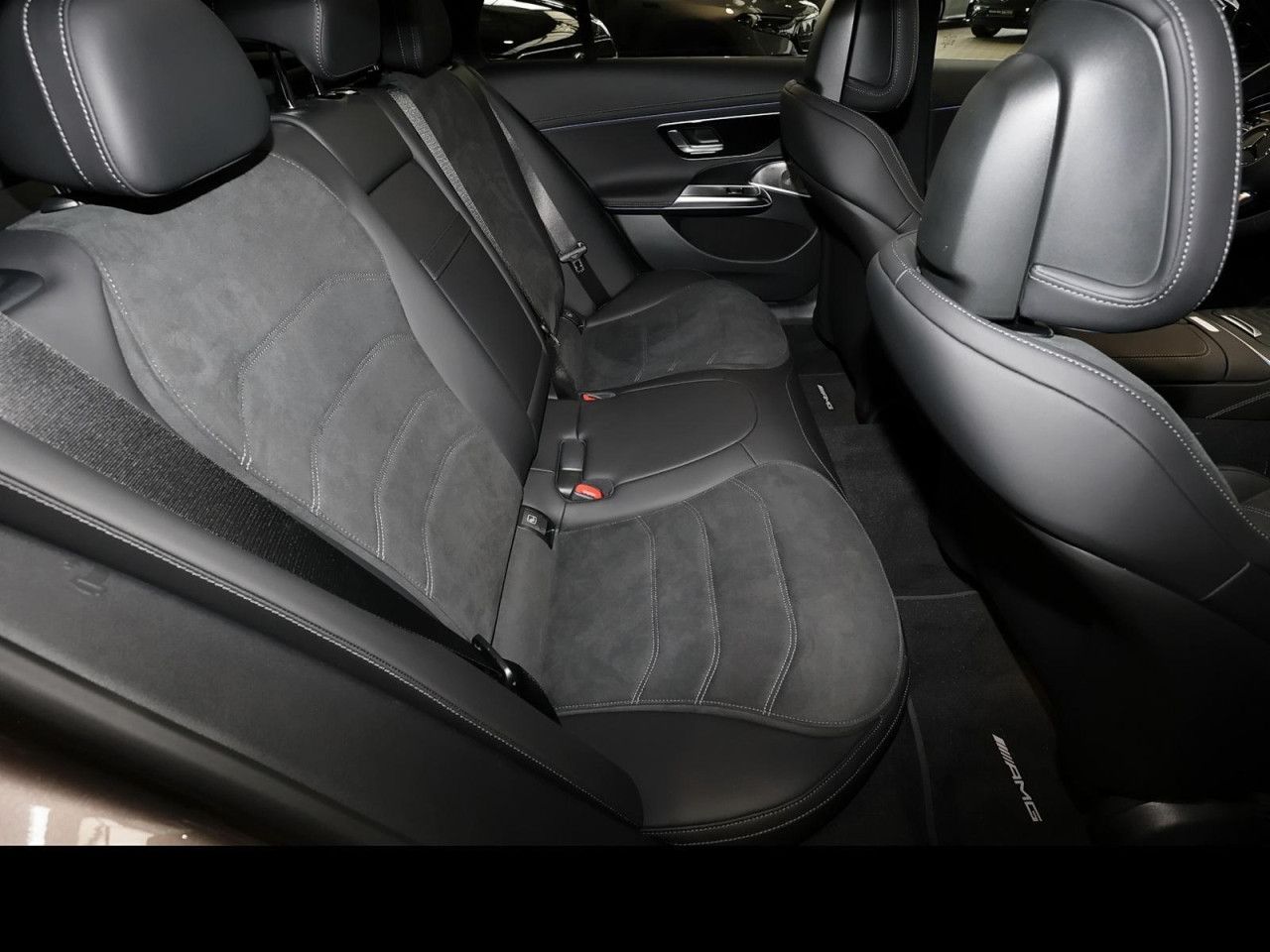 Mercedes-Benz E-Klasse – Bild 6