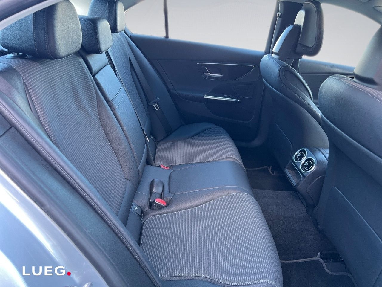 Fahrzeugbild 12 / 16