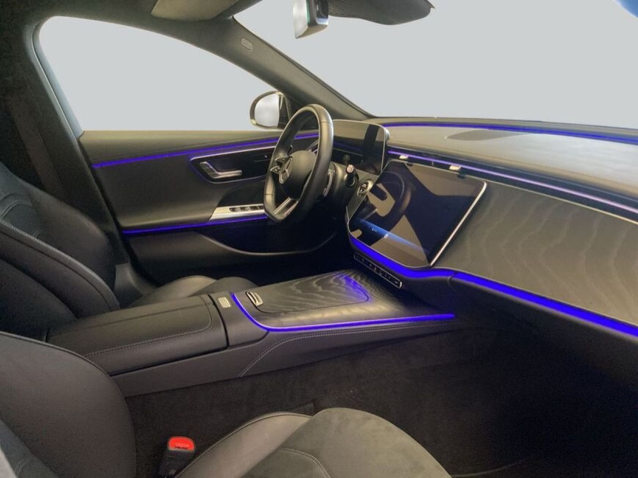 Mercedes-Benz E-Klasse – Bild 12