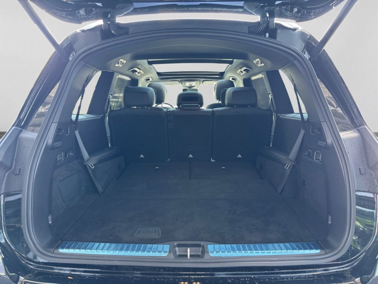 Mercedes-Benz GLS – Bild 12