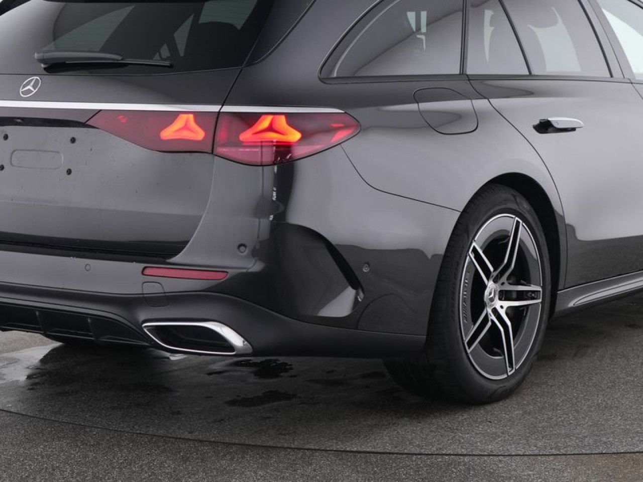 Mercedes-Benz E-Klasse – Bild 4