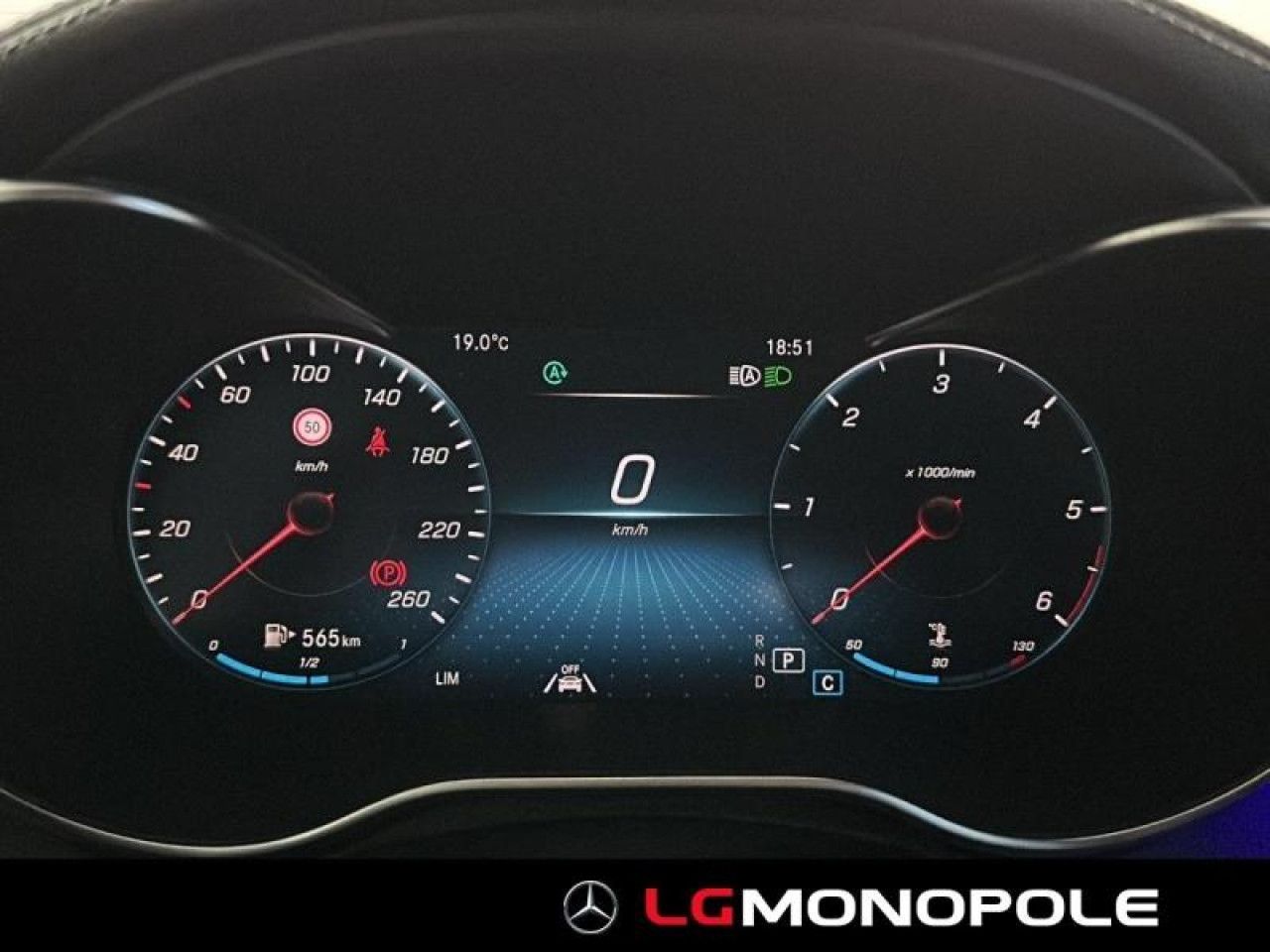 Photo du véhicule 18 / 18