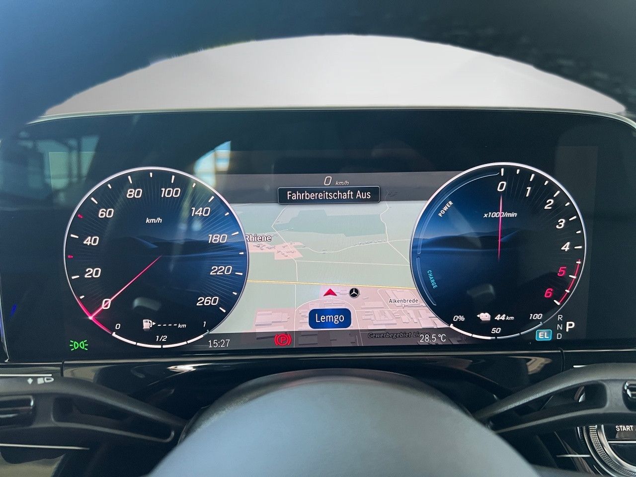 Mercedes-Benz E-Klasse – Bild 19