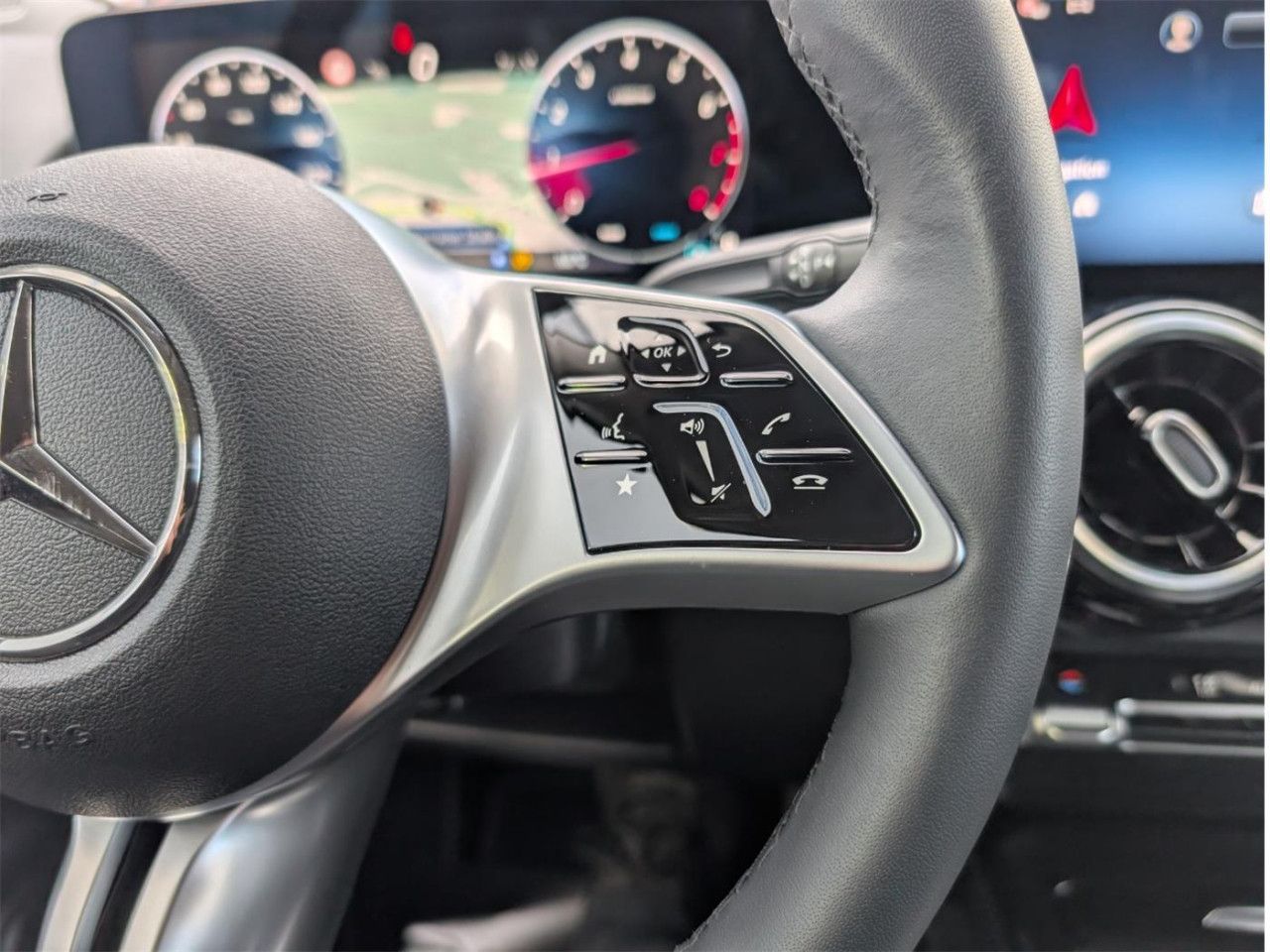 Fahrzeugbild 13 / 27