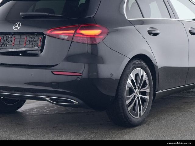 Mercedes-Benz A 220