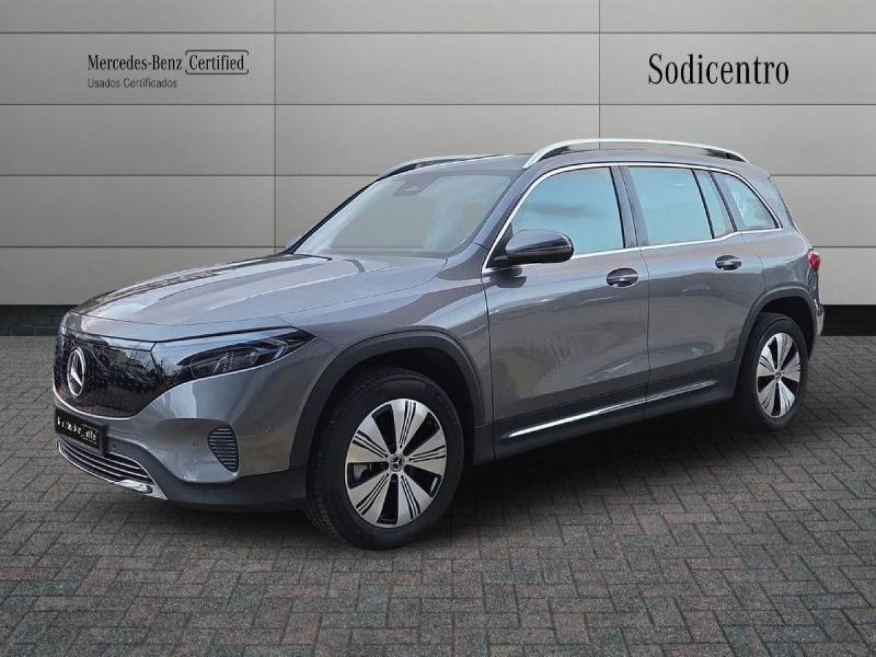 Imagem do ve&iacute;culo 1 / 20